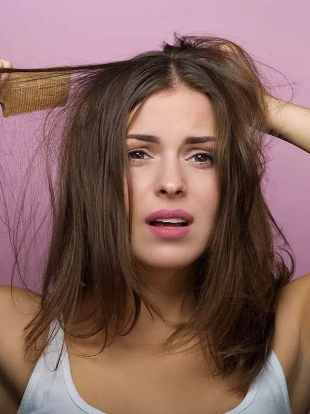 Como Evitar Frizz no Cabelo Liso